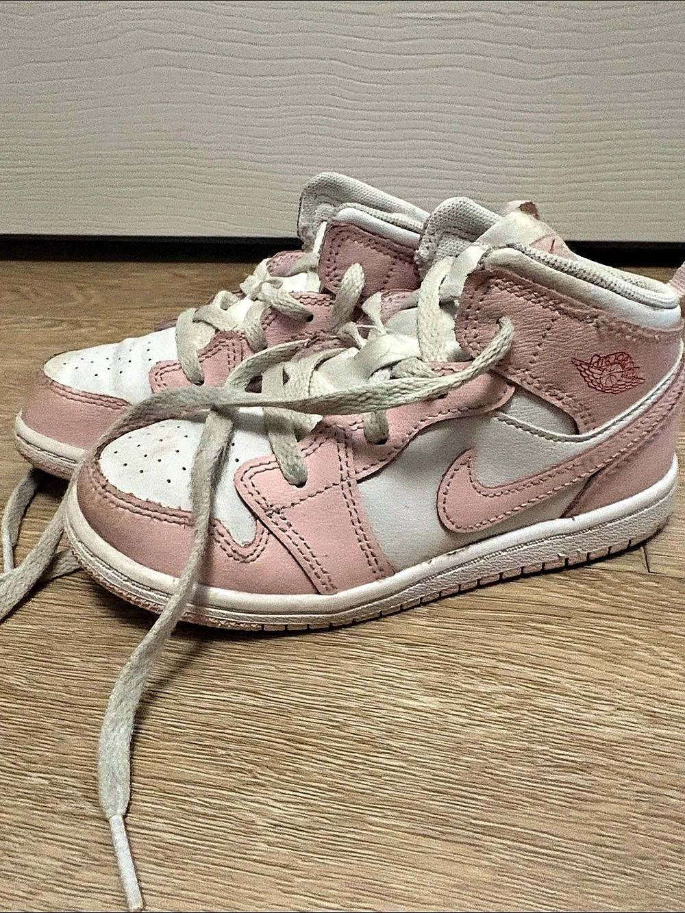 Jordan Air Jordan 1 Mid Pink & White Girls US 10C